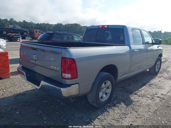 2020 RAM 1500 CLASSIC SLT  4X4 6'4 BOX