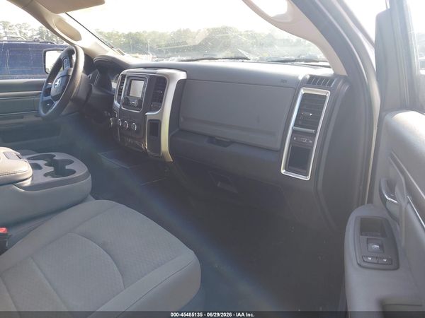 2020 RAM 1500 CLASSIC SLT  4X4 6'4 BOX