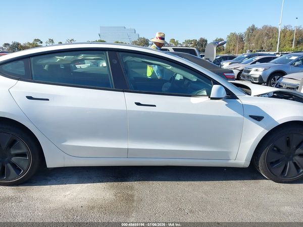 2025 TESLA MODEL 3