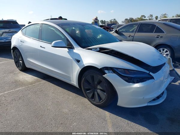 2025 TESLA MODEL 3