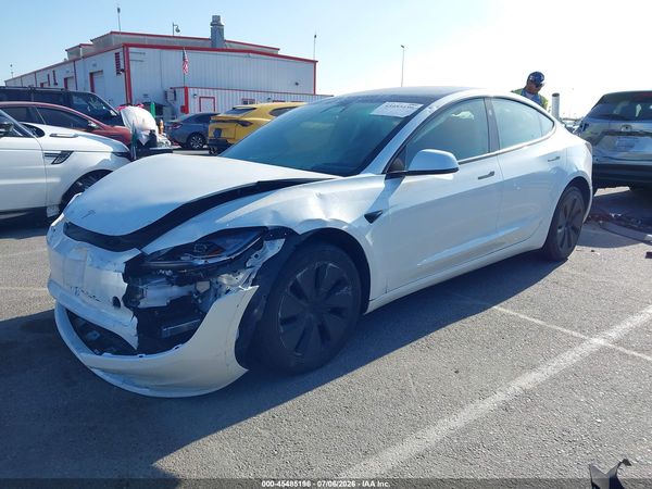 2025 TESLA MODEL 3