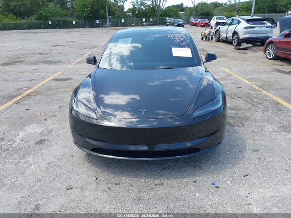 2025 TESLA MODEL 3