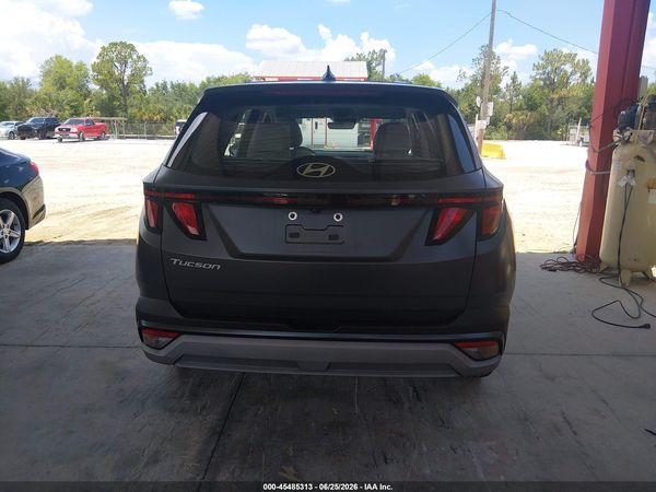 2025 HYUNDAI TUCSON SE