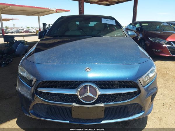 2019 MERCEDES-BENZ A 220 A220