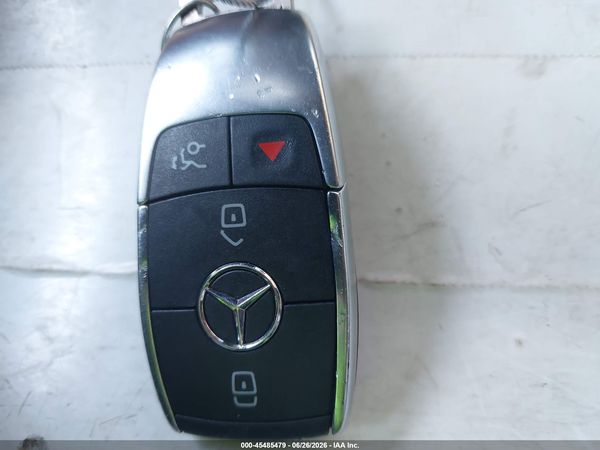 2019 MERCEDES-BENZ A 220 A220