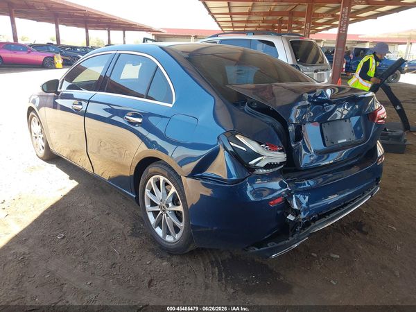 2019 MERCEDES-BENZ A 220 A220