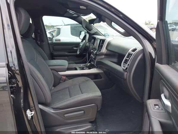 2025 RAM 1500 HFE  4X2 6'4 BOX