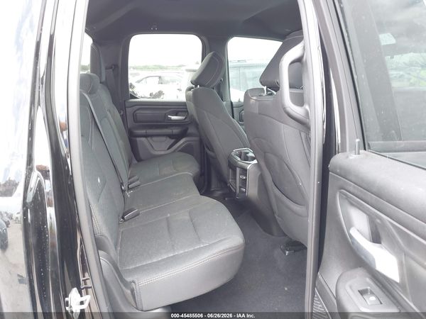 2025 RAM 1500 HFE  4X2 6'4 BOX