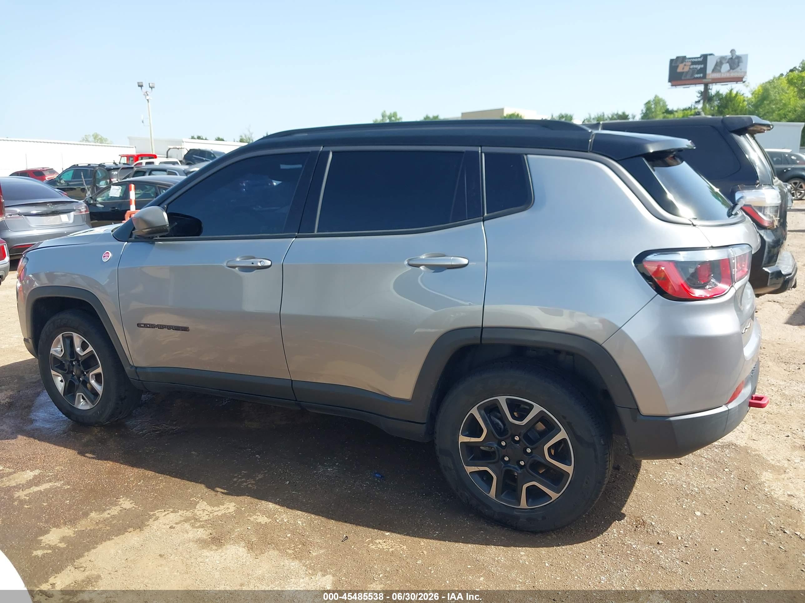 2019 JEEP COMPASS TRAILHAWK 4X4