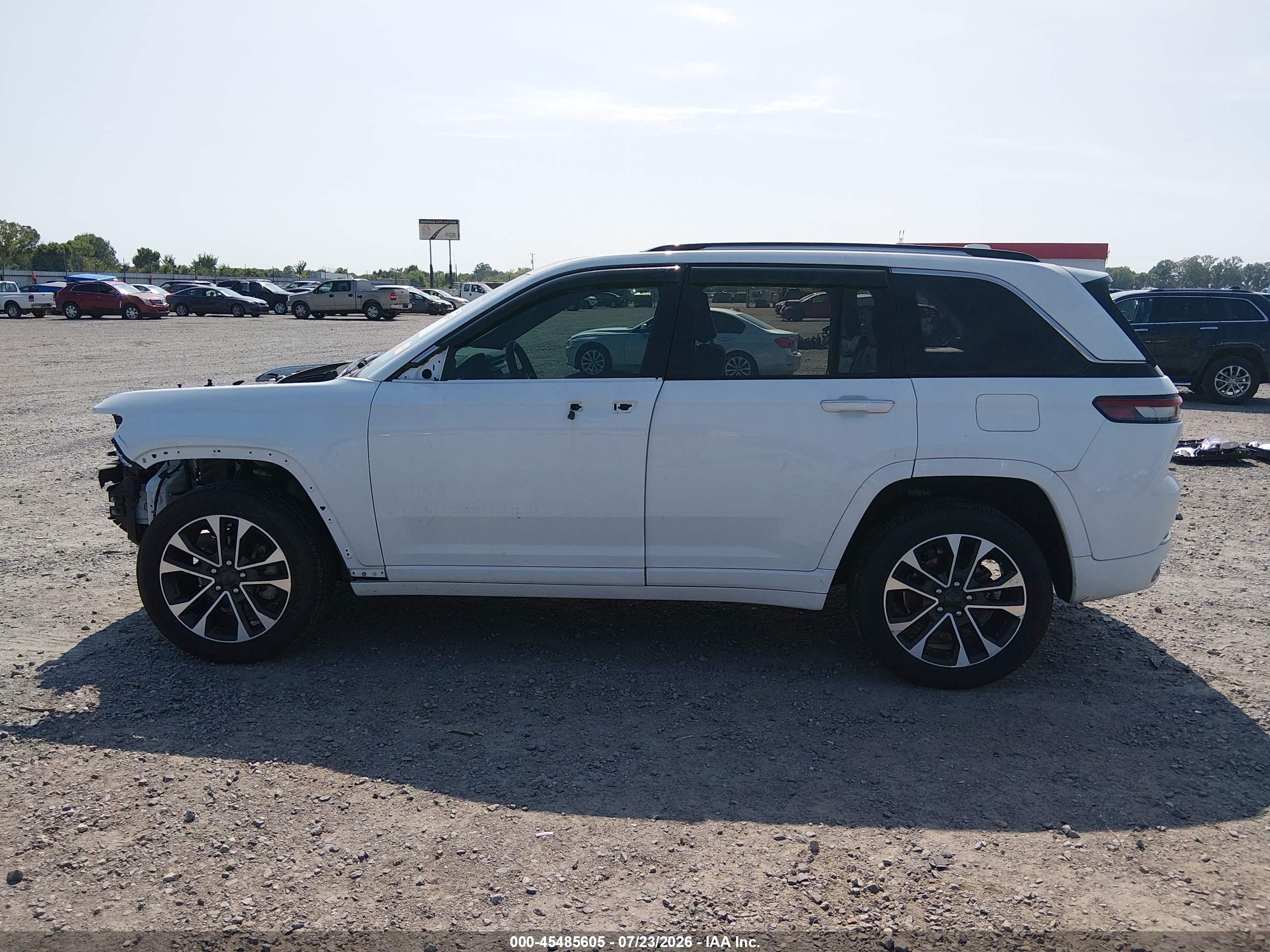 2022 JEEP GRAND CHEROKEE OVERLAND 4X4