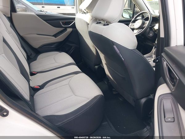2022 SUBARU FORESTER Base — I8