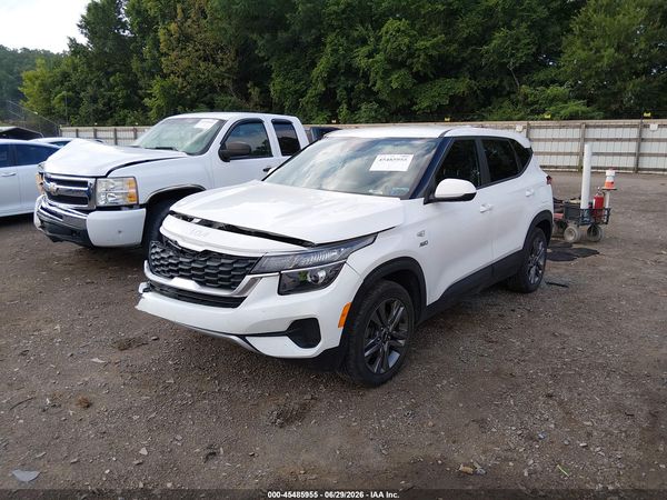 2022 KIA SELTOS LX