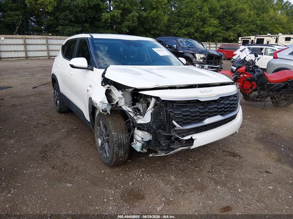 2022 KIA SELTOS LX