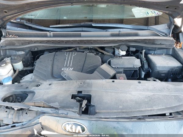 2016 KIA SEDONA LX