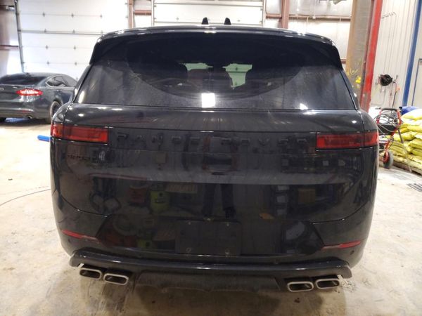 2025 LAND ROVER RANGE ROVER SPORT