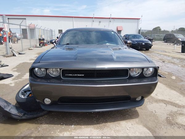 2014 DODGE CHALLENGER SXT