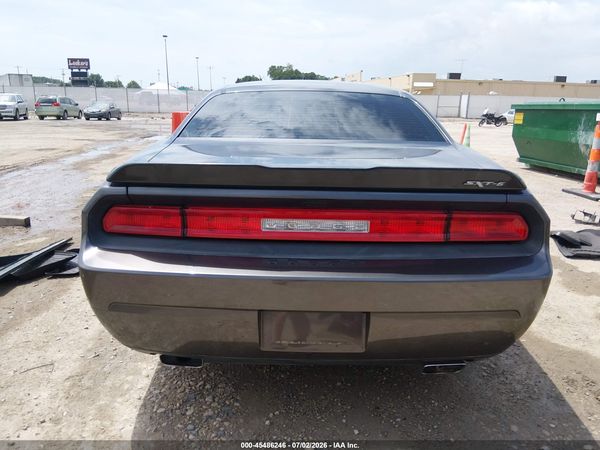 2014 DODGE CHALLENGER SXT
