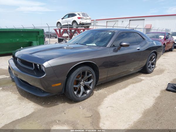2014 DODGE CHALLENGER SXT