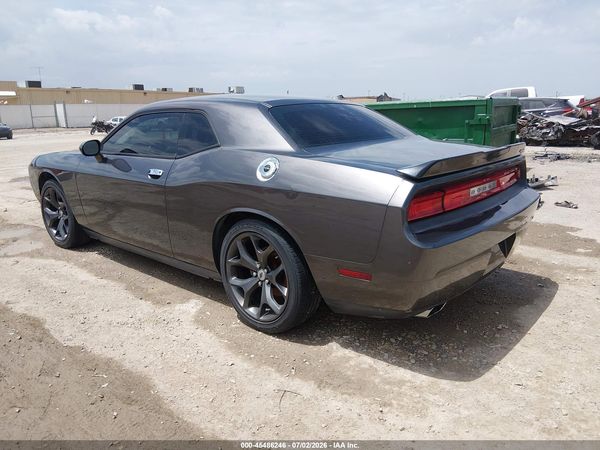 2014 DODGE CHALLENGER SXT