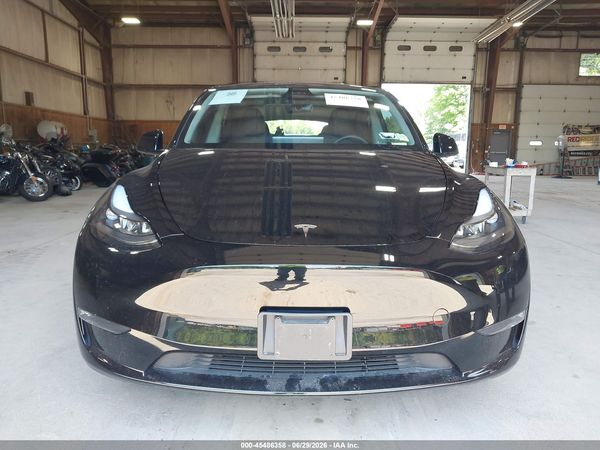 2023 TESLA MODEL Y RWD