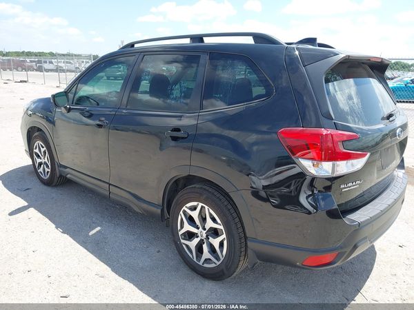 2021 SUBARU FORESTER PREMIUM — I3