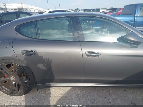 2015 PORSCHE PANAMERA GTS