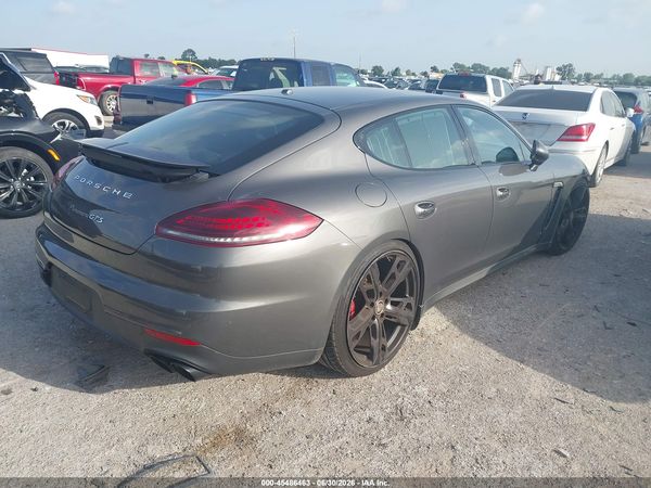 2015 PORSCHE PANAMERA GTS