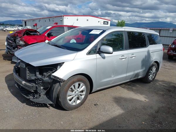 2018 KIA SEDONA LX
