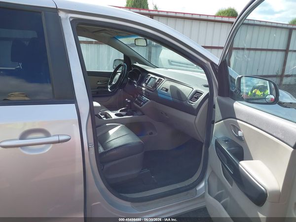 2018 KIA SEDONA LX