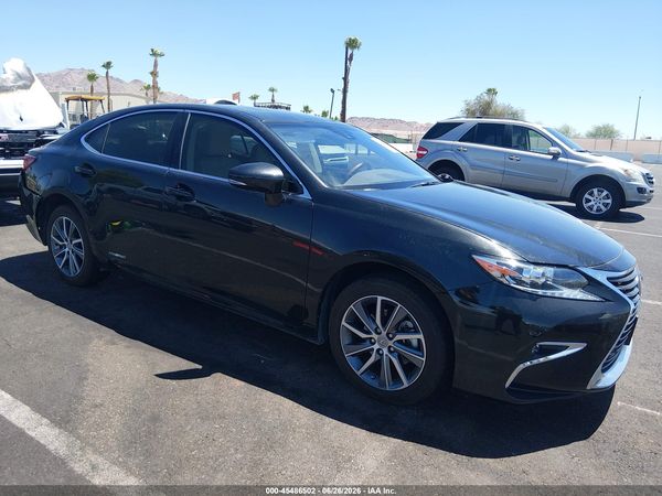 2016 LEXUS ES 300H