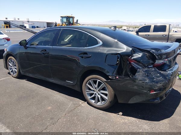 2016 LEXUS ES 300H
