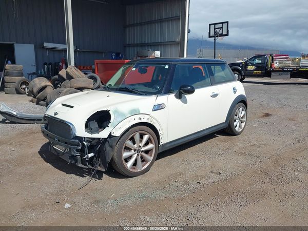 2012 MINI COOPER S
