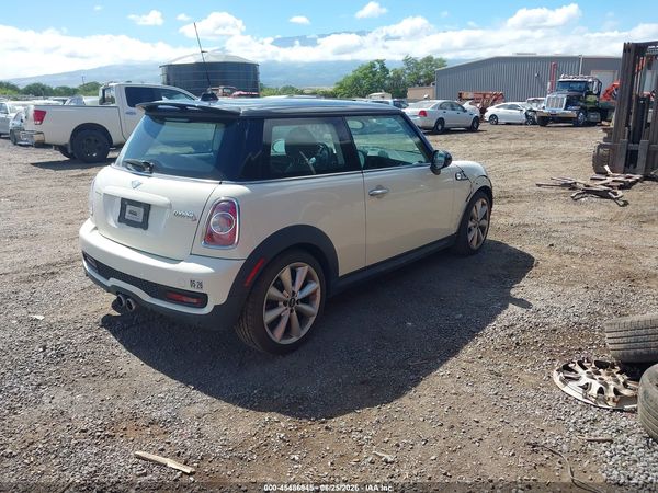 2012 MINI COOPER S