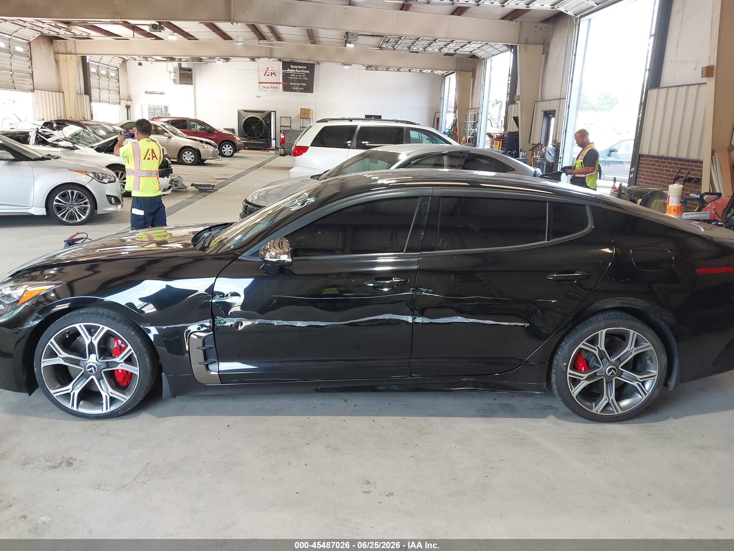 2020 KIA STINGER GT