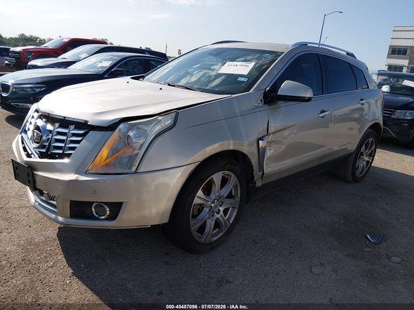 2016 CADILLAC SRX PERFORMANCE COLLECTION