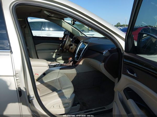 2016 CADILLAC SRX PERFORMANCE COLLECTION