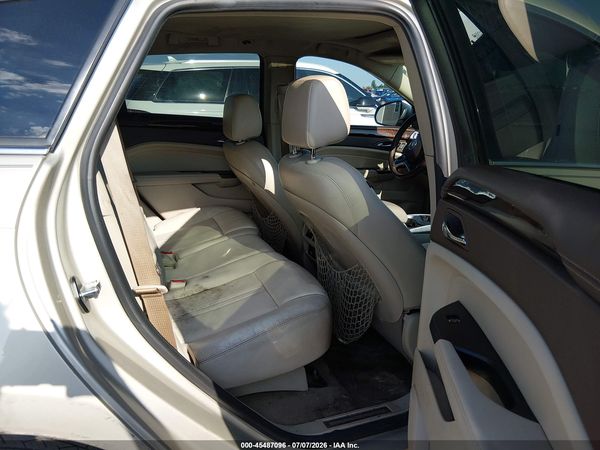 2016 CADILLAC SRX PERFORMANCE COLLECTION