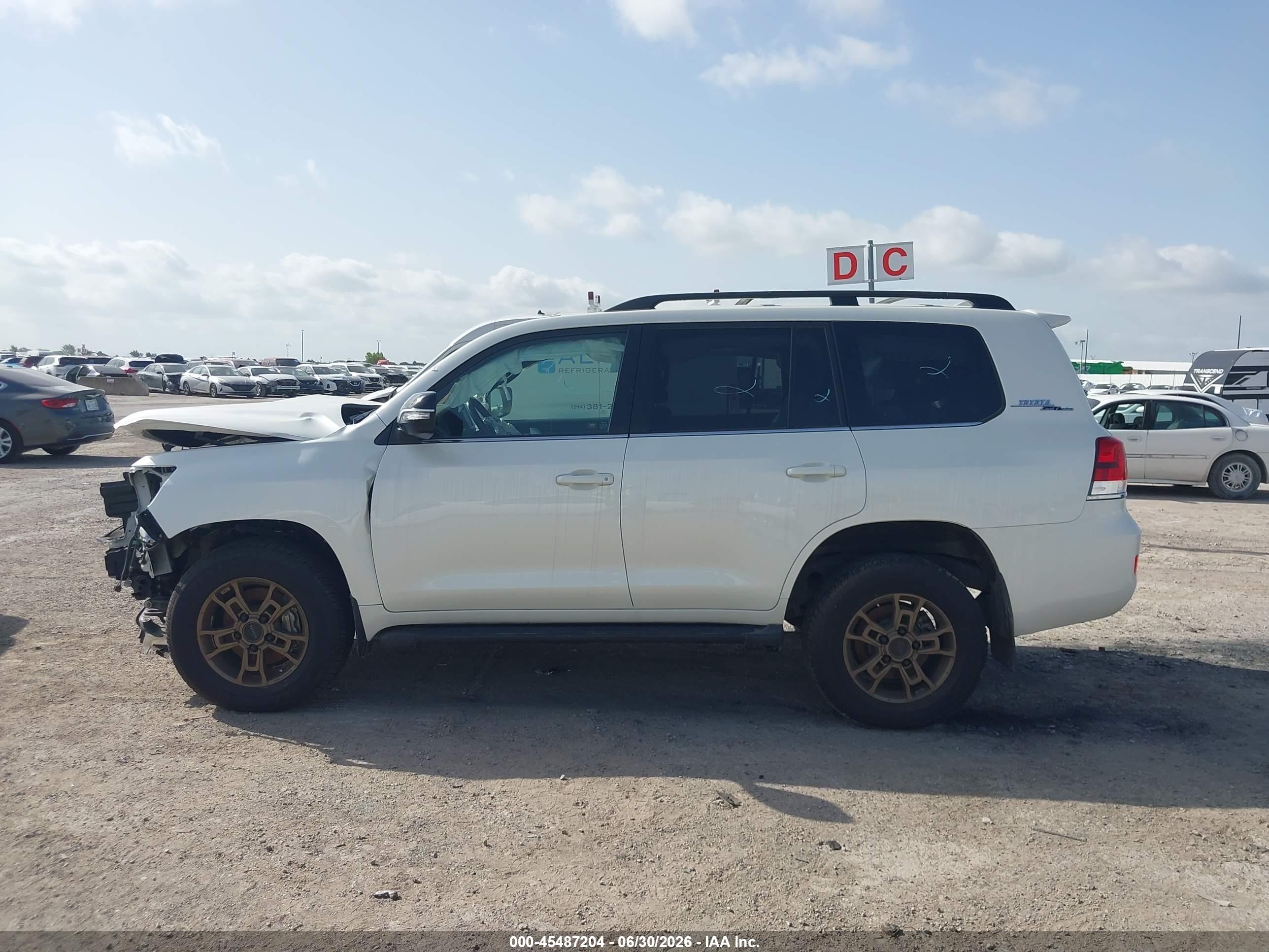 2020 TOYOTA LAND CRUISER HERITAGE EDITION