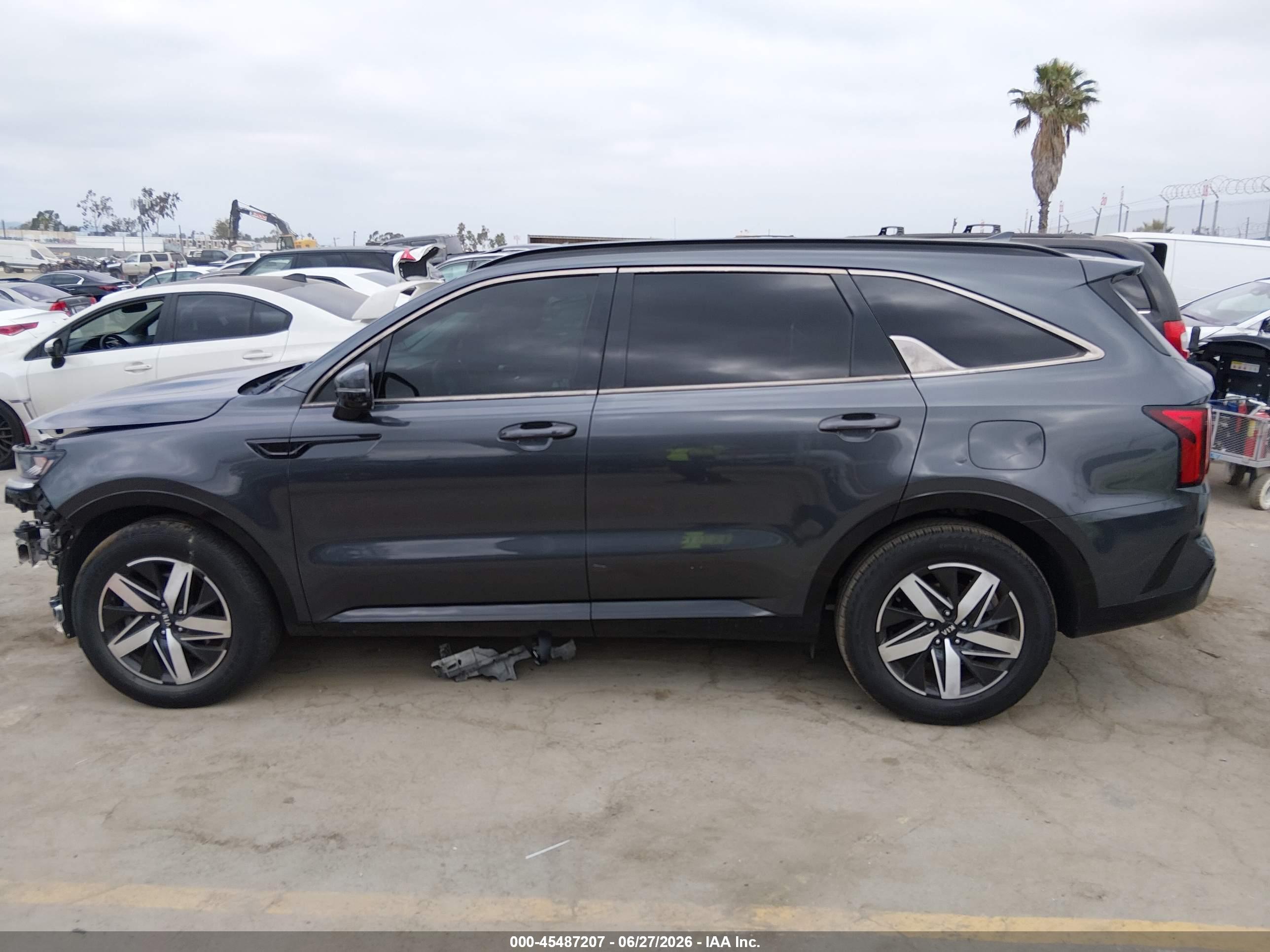 2021 KIA SORENTO EX