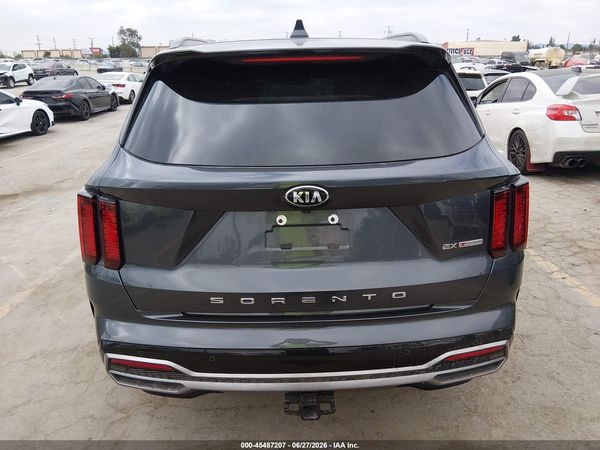 2021 KIA SORENTO EX