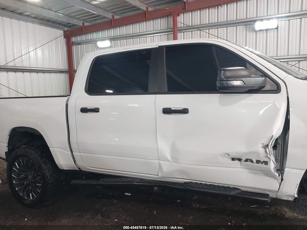 2024 RAM 1500 BIG HORN  4X4 5'7 BOX