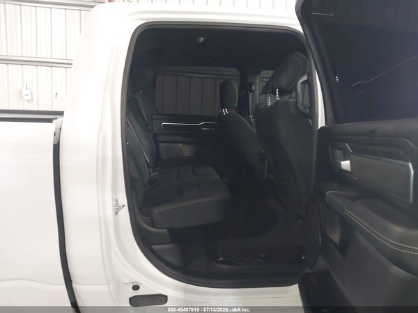 2024 RAM 1500 BIG HORN  4X4 5'7 BOX