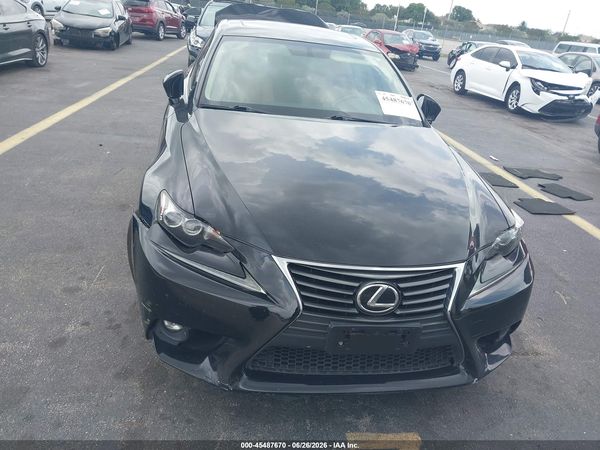 2016 LEXUS IS 300