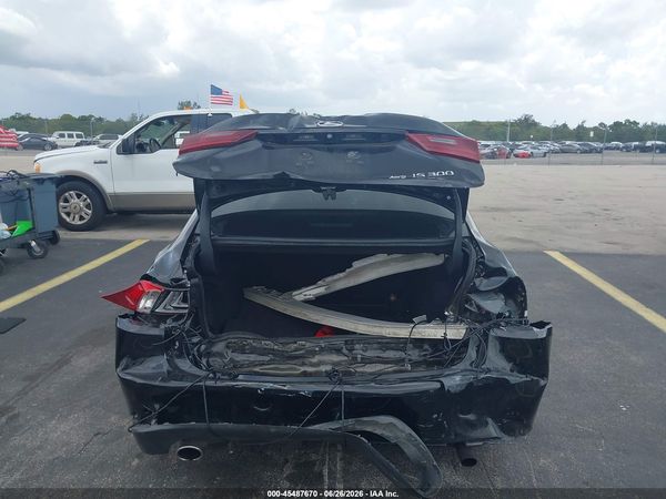 2016 LEXUS IS 300