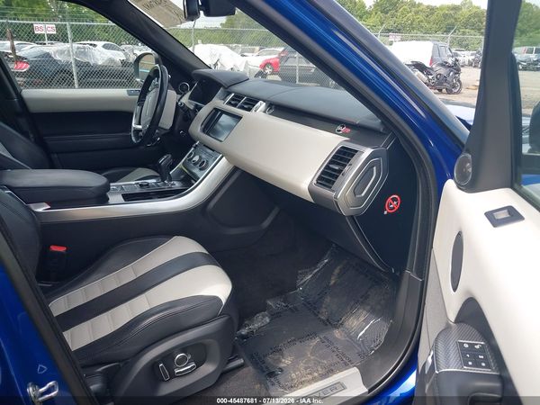 2016 LAND ROVER RANGE ROVER SPORT 5.0L V8 SUPERCHARGED SVR