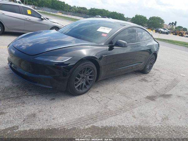 2025 TESLA MODEL 3