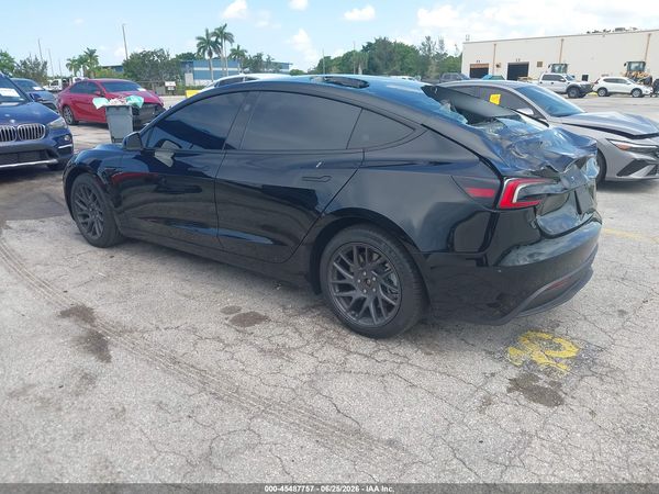 2025 TESLA MODEL 3