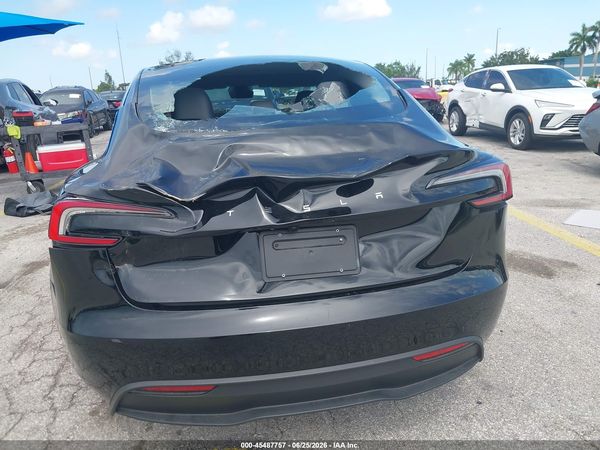 2025 TESLA MODEL 3