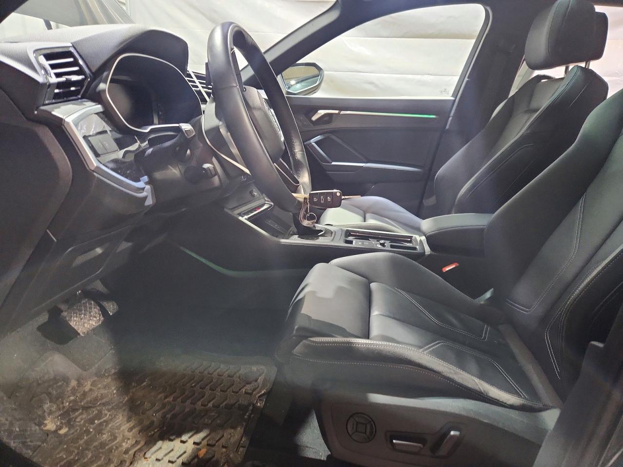 2022 AUDI Q3