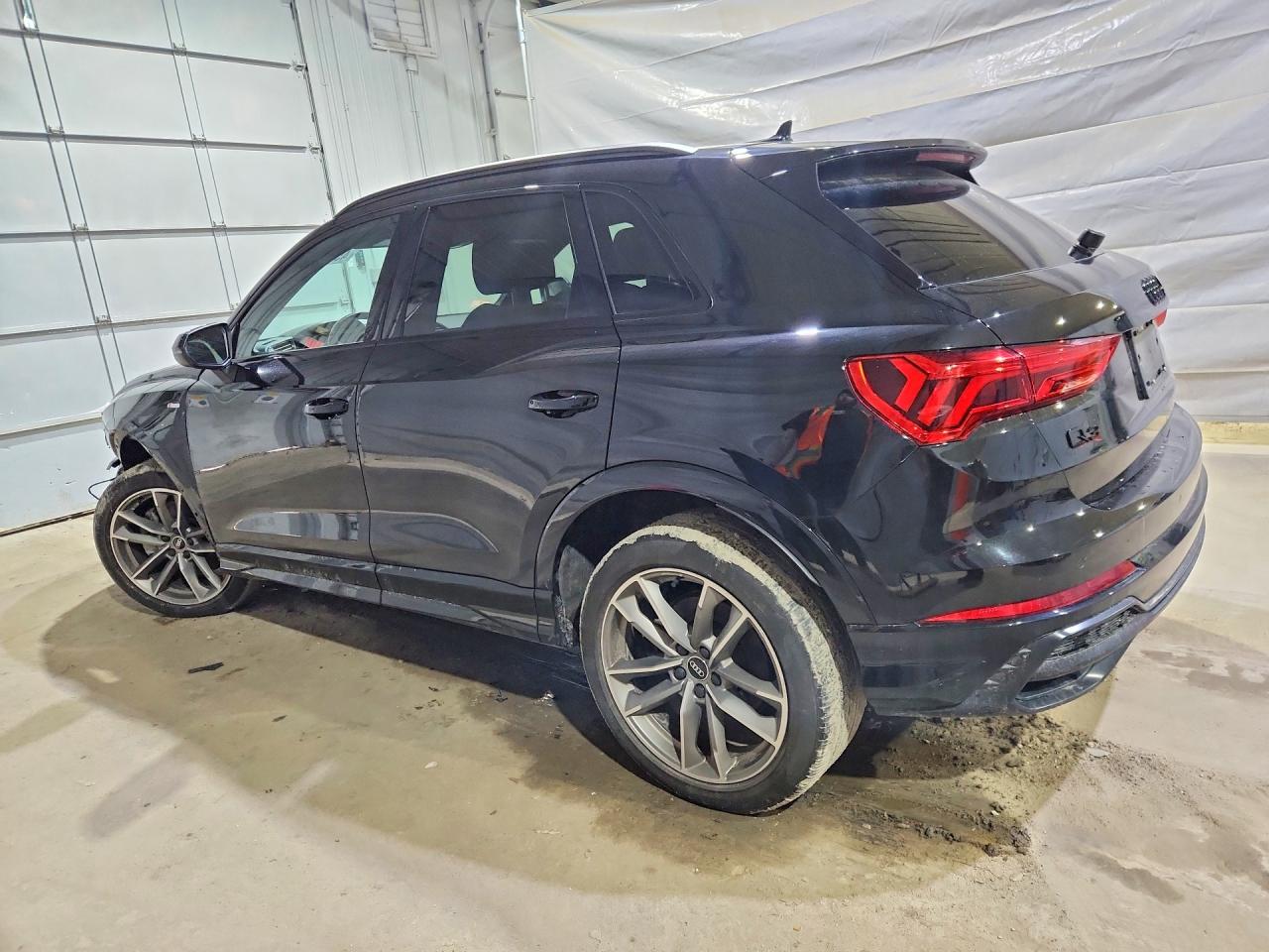 2022 AUDI Q3